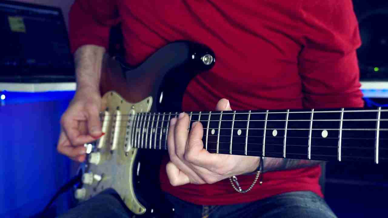 White Groove